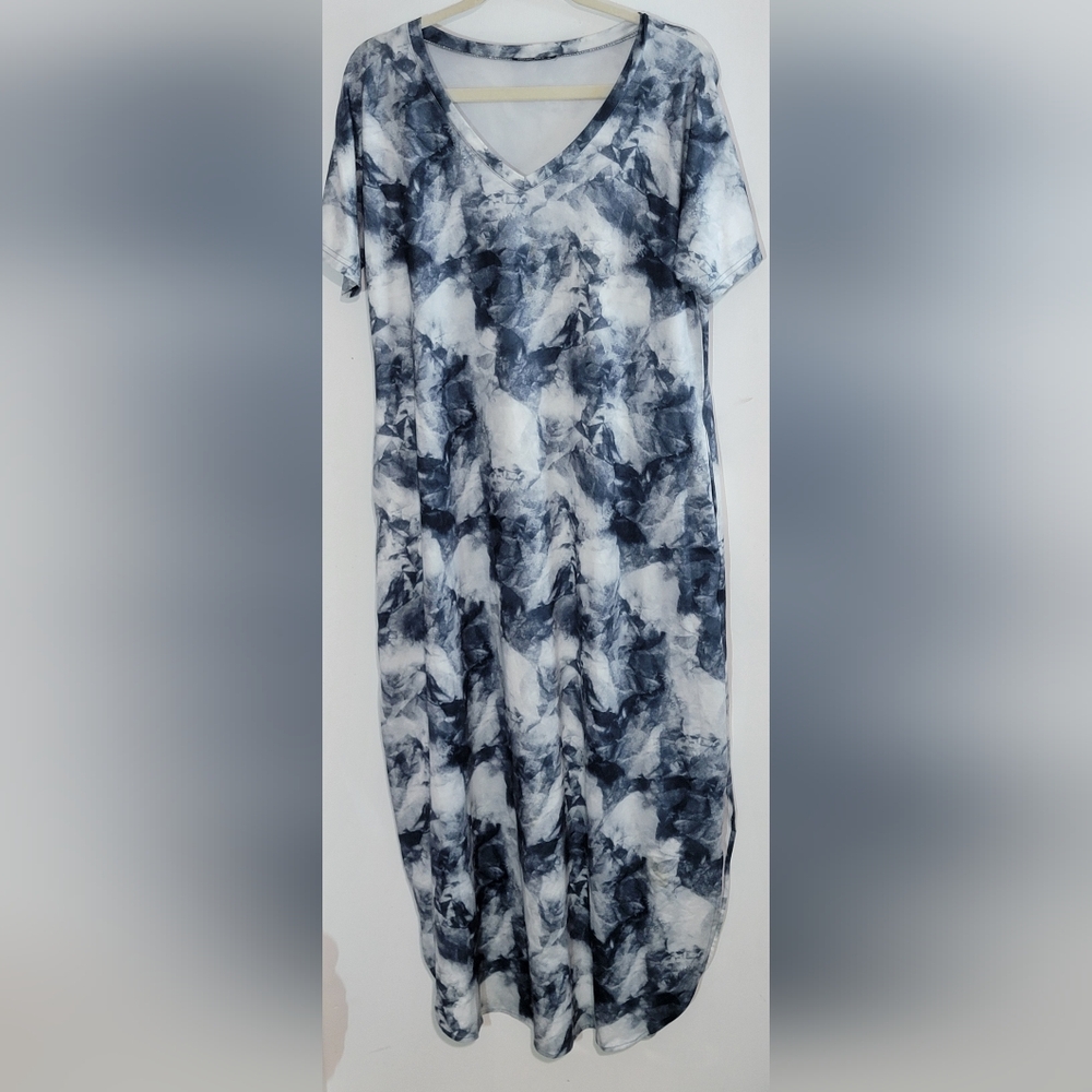 Blue and White Tie-Dye Maxi Dress Size XL